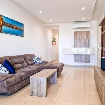 Joyful - Modern 2 Bedroom Διαμέρισμα *